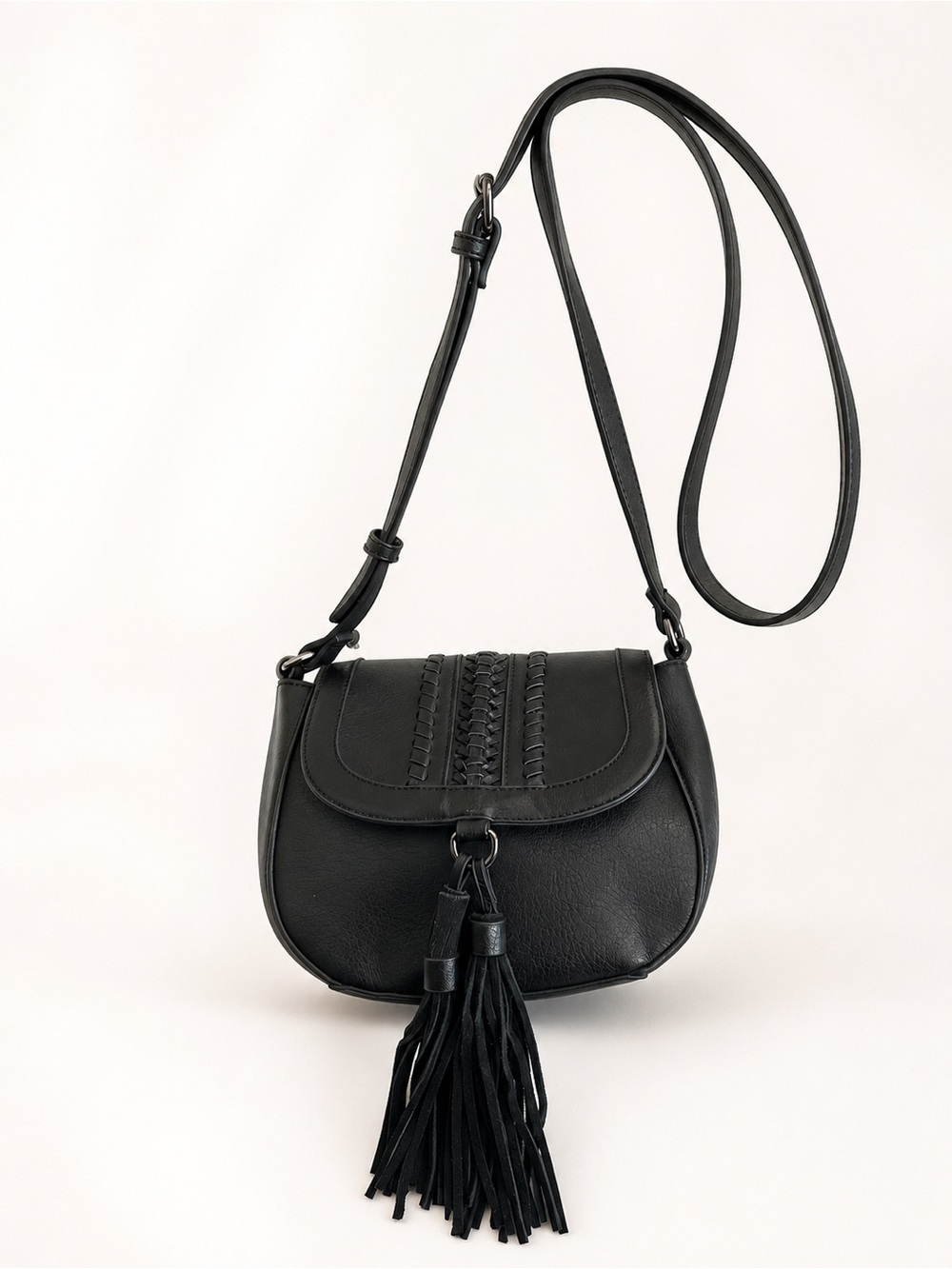 Black Faux Leather Saddle Bag Crossbody Tassel Boho Festival Purse